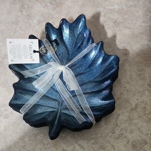 Beautiful Set Of 4 Plates